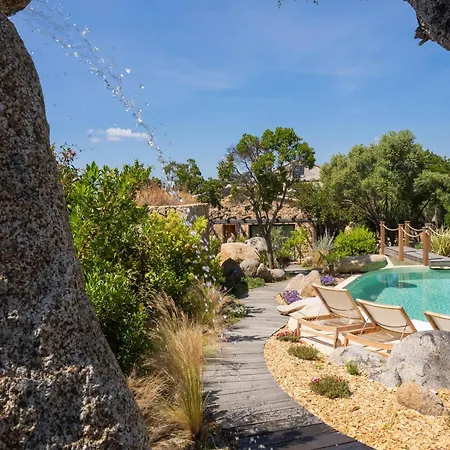 Mamma Avec Piscine Privee Et A Pied Privilegiee A 200m