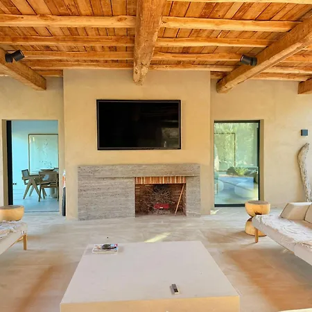 Villa Mamma Avec Piscine Privee Et A Pied Privilegiee A 200m Zonza